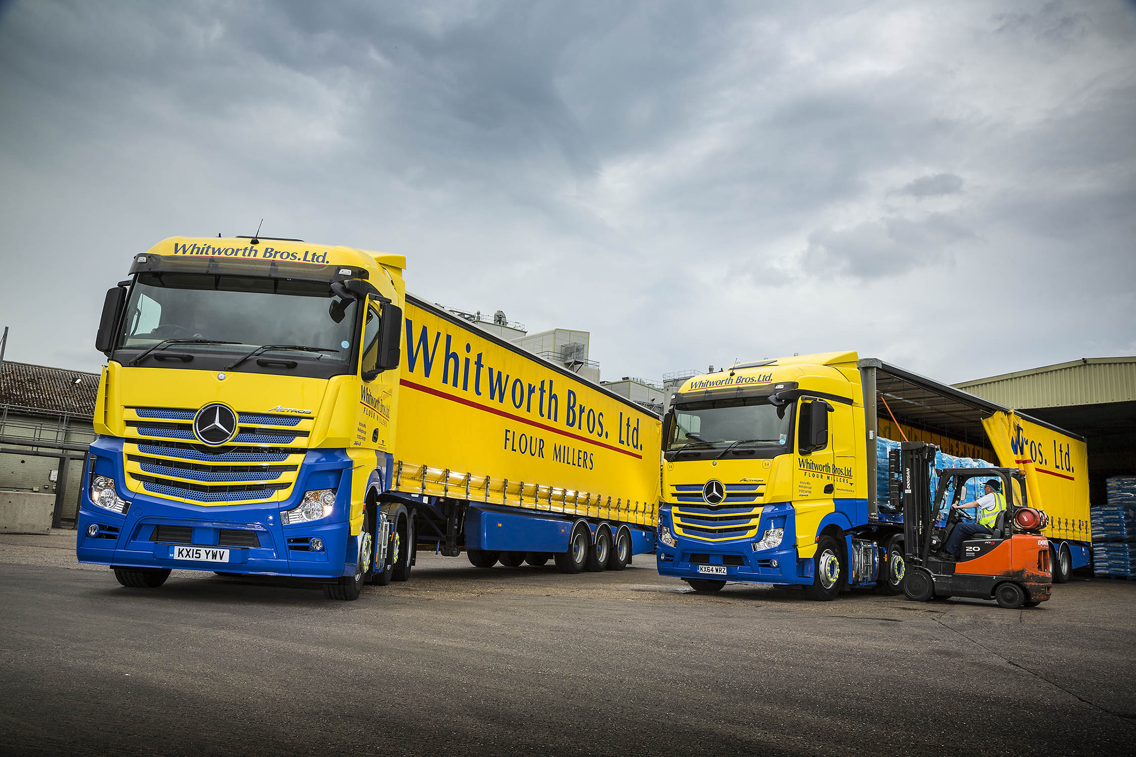 Actros 2545 - Whitworth Bros