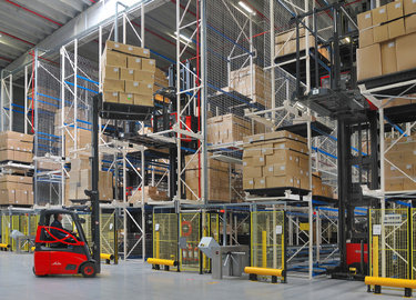 Forklift Manufacturer Linde provide warehouse solution for Samsonite Materials Handling World News