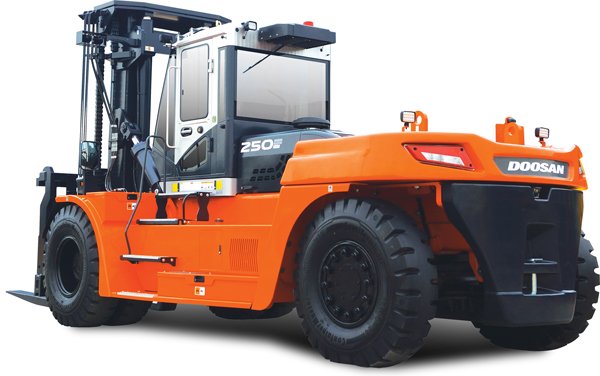 Doosan’s largest ever BIG forklift trucks enter production