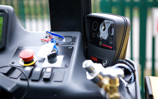 Mobile equipment gets a nose for flammable gas and vapour with Gascheka Duo