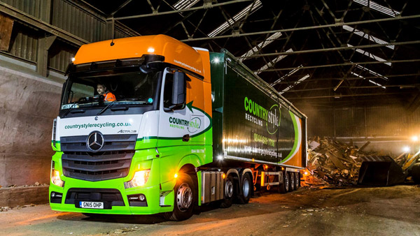 Countrystyle steps up its ‘clean, green’ drive with more Mercedes-Benz Arocs