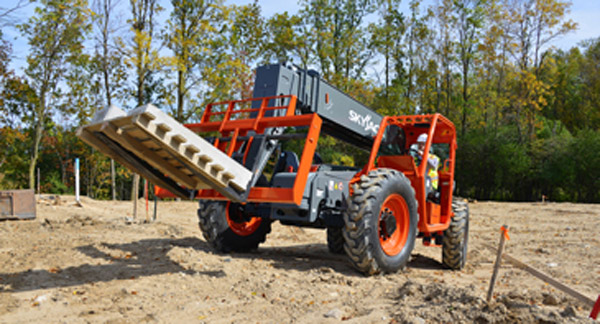 Skyjack showcases new telehandler range at Word of Concrete