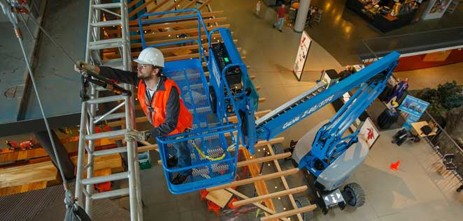 Genie® Z™-60/37 FE reaches new heights in 4wd hybrid technology