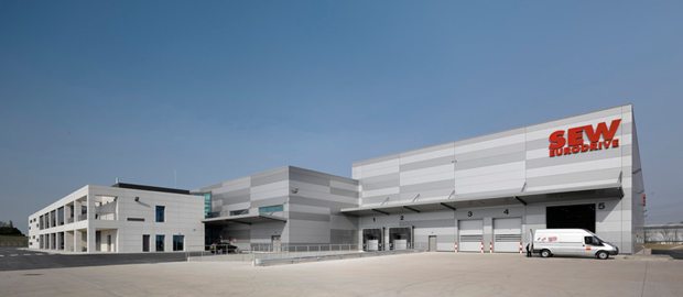 Konecranes helps SEW Eurodrive gear up its lifting capability