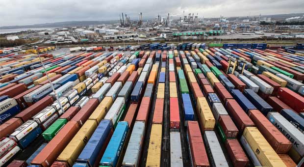London Container Terminal and Grangemouth Container Terminal offer weighing solution for exporters