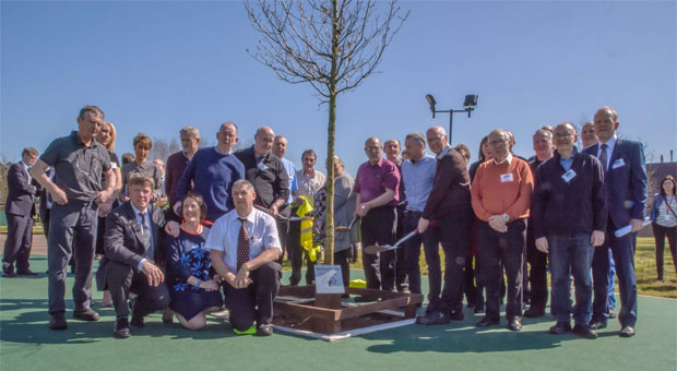 Hyster celebrates 35 years of success in Cravagon