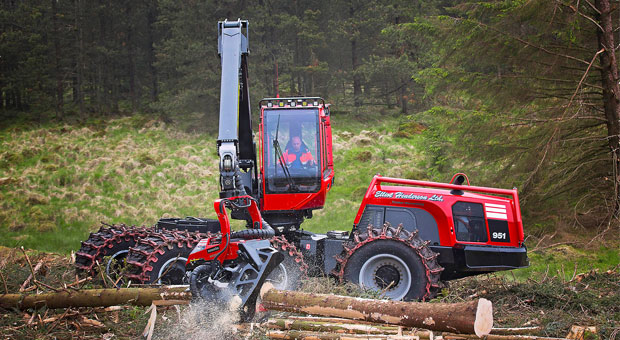 Komatsu Forest harvests savings with BigChange JobWatch