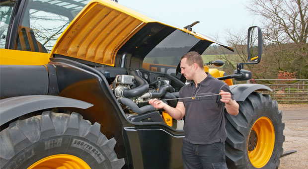 Maxoptra Routing and Scheduling Software optimises field service operation for Greenshields JCB