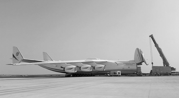 World`s largest cargo plane gets a helping hand from Freightworks