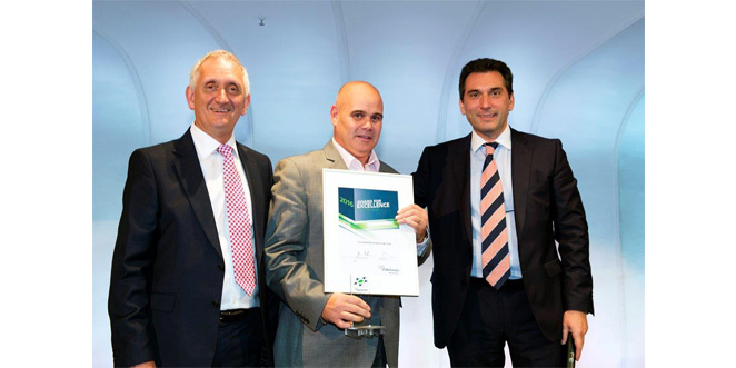 Sovereign Transport scoops UK award for Excellence 2016 from Palletways
