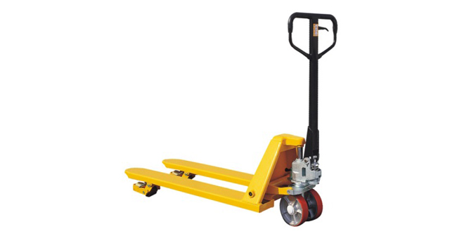 Companies must be prepared for the festive rush says Midland Pallet Trucks