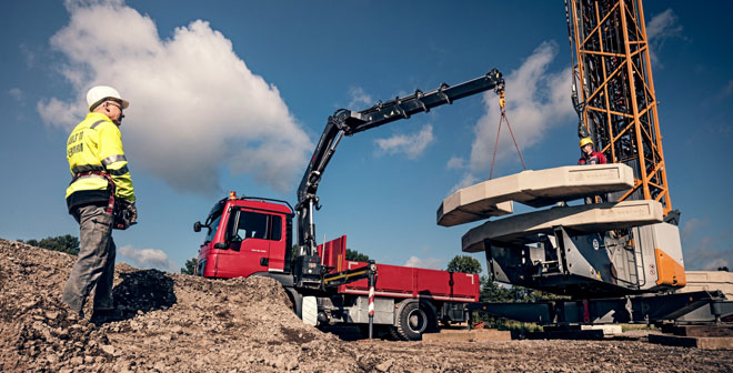 Hiab receives an order for 14 mid-range loader cranes from France