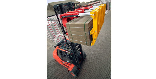 BlockMaster the solution for handling brick, block flag and kerb from B&B Attachments