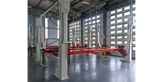 DPD relies on Stertil Koni lifts to support 100M GBP superhub