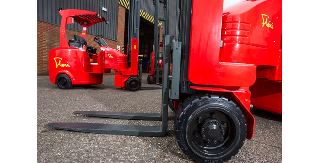 Narrow Aisle space saving pallet storage solutions on show at IntraLogisteX 2017
