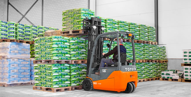 Energy efficient Toyota Material Handling Traigo 48 wins FLTA category award