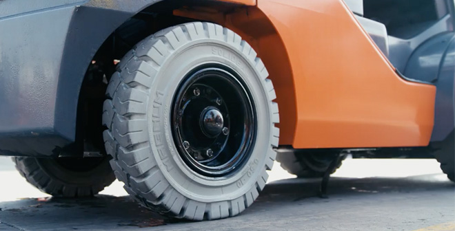 Leading material handling industry trends for 2017-2018