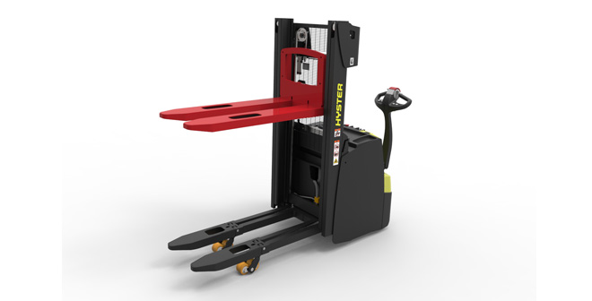 New Hyster stacker built for loading plates and double pallets