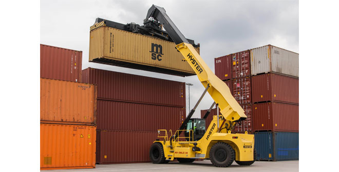 Hyster talks zero emissions and double reefer handling at TOC 2017