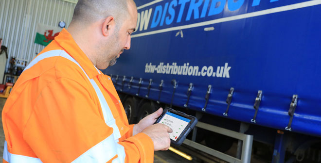 TDW Distribution fleet maintenance operation goes mobile with Freeway apps