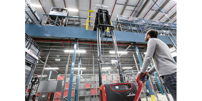 Linde Material Handling launches new driver assistance system for pallet stackers