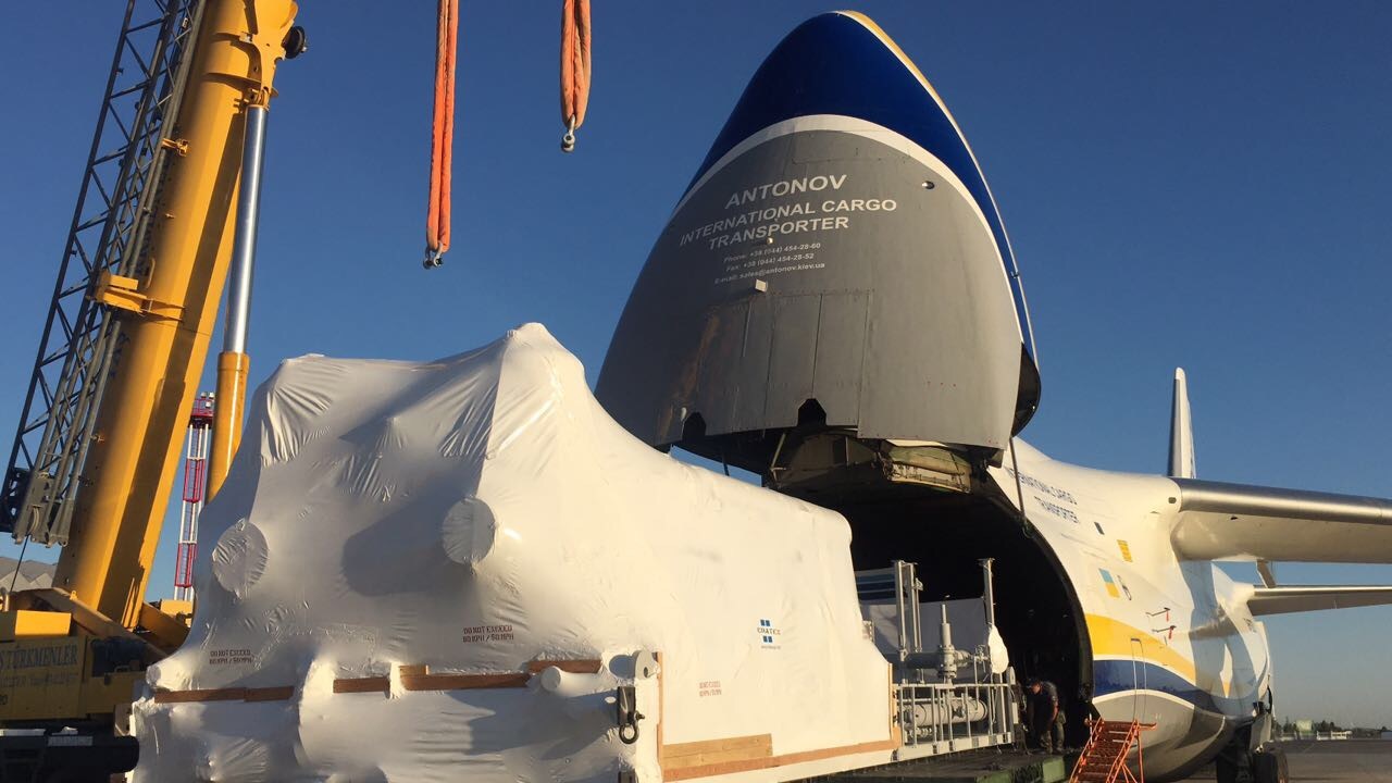 ANTONOV AIRLINES TRANSPORTS GIANT COMPRESSORS TO TURKMENISTAN