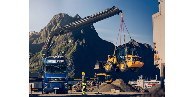 Hiab receives loader crane orders from customers in UK
