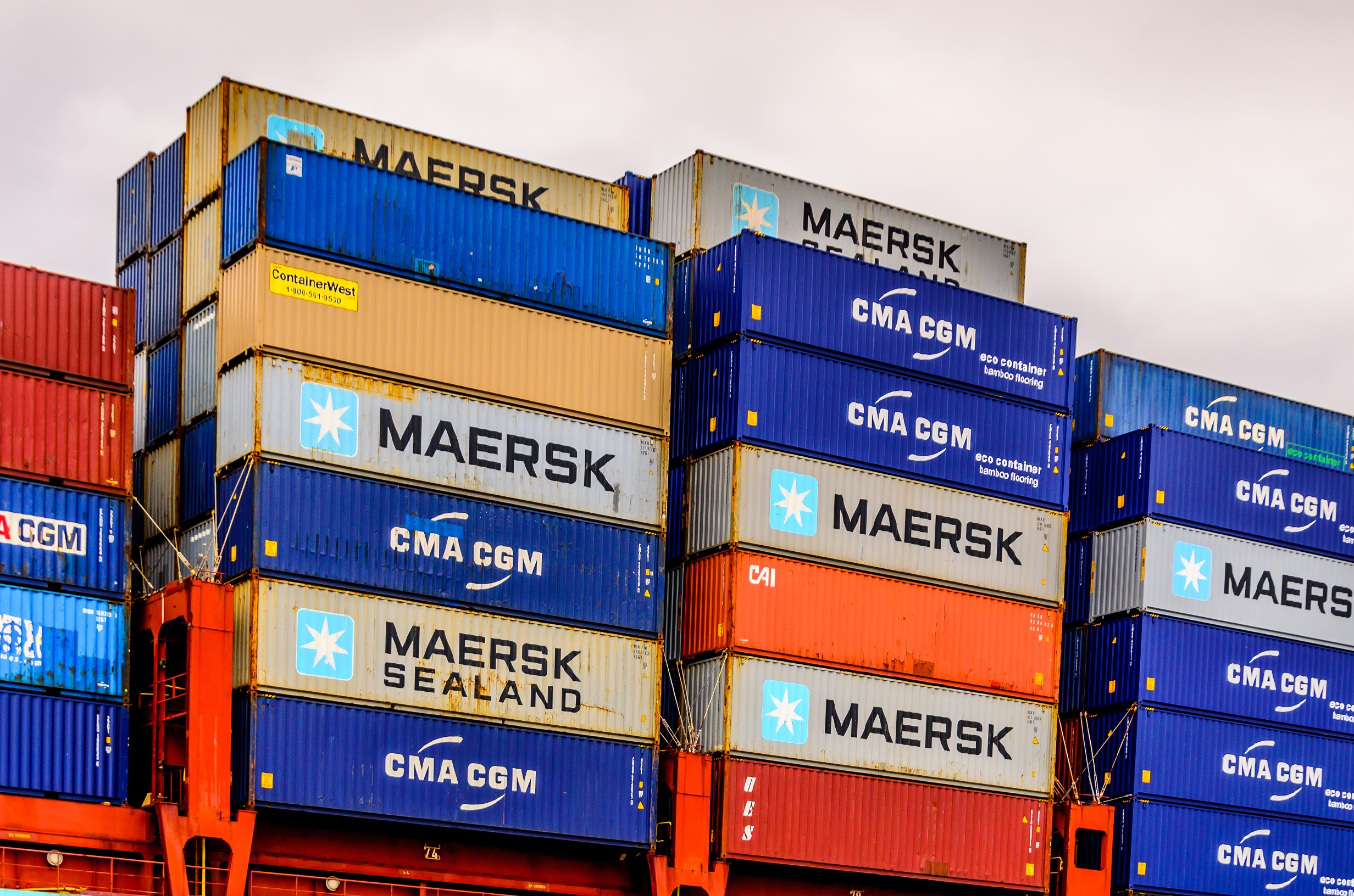 Maersk and CMA CGM adopt new BoxTech features