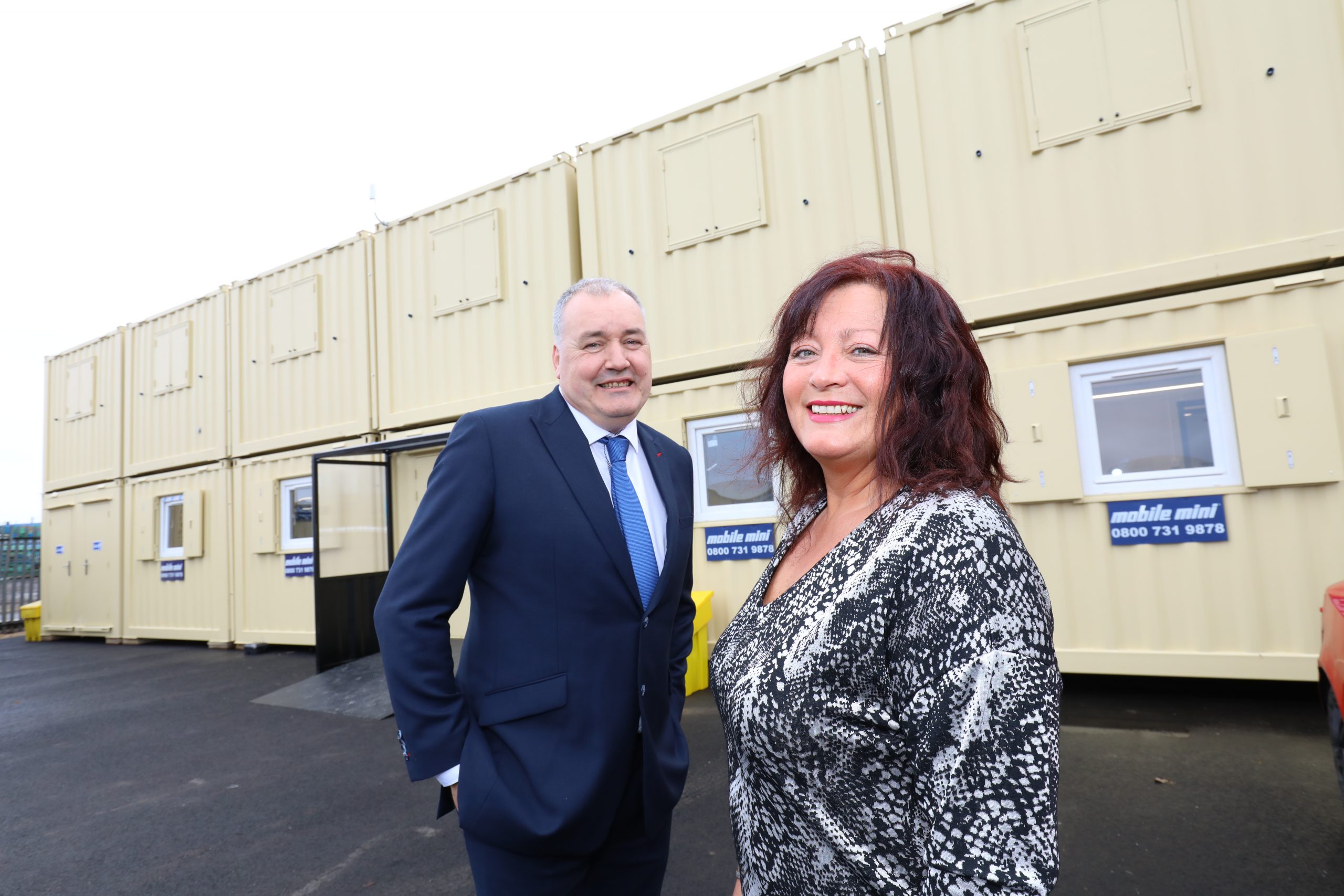 800000 GBP Investment sees Mobile Mini expand its London branch