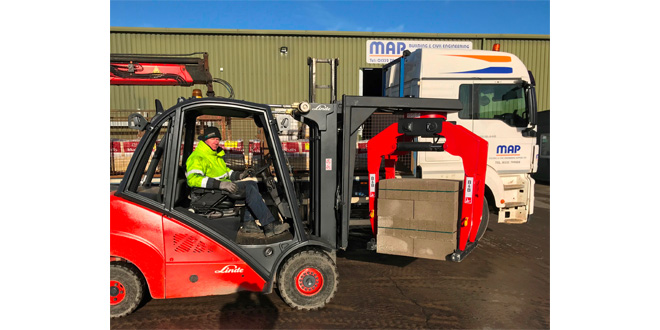 B&B Attachments Provide Handling Solutions to Builders Merchant