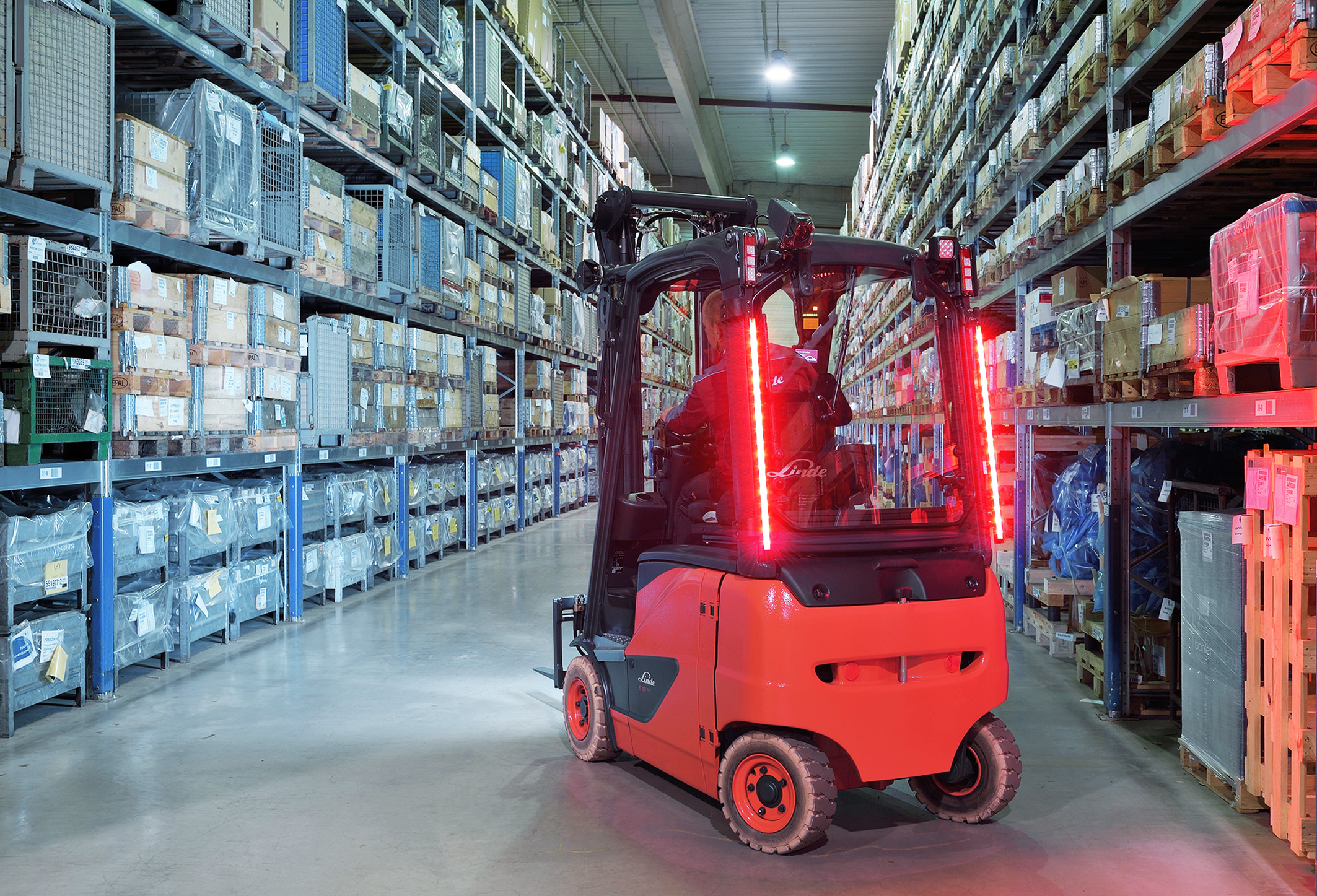 Linde Material Handling launches new lighting products