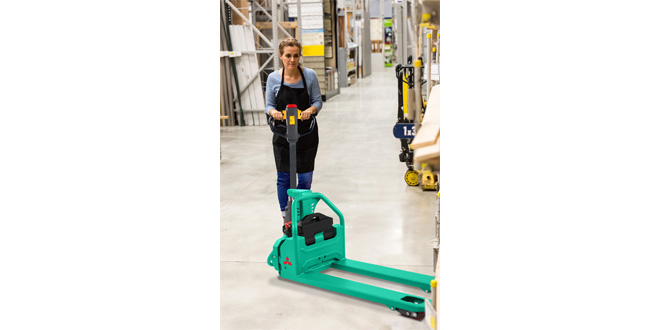 Mitsubishi launches a simple, effective and affordable powered pallet truck