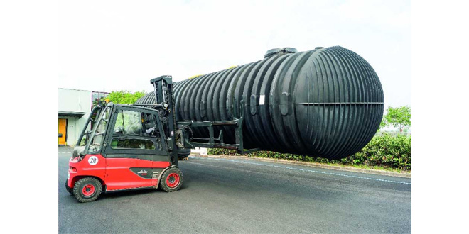 Specialist KAUP attachment provides Otto GRAF with unique handling solution
