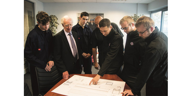 Cartwright Chairman Peter Cartwright offers his expertise to Cartwright apprentices and managers