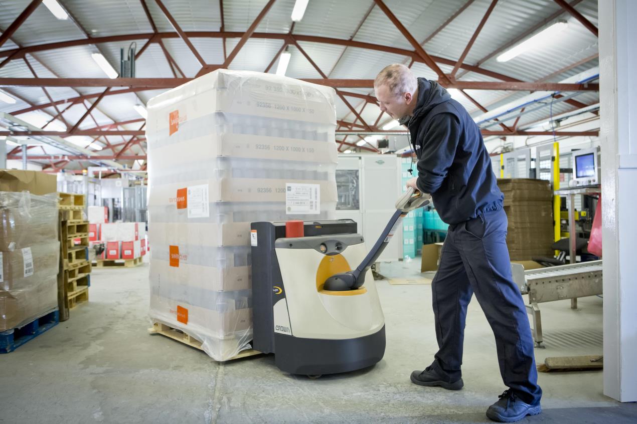 Crown Lift Trucks Raise the Spirits at Whisky Distillery