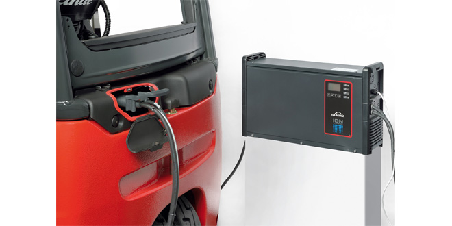 Linde Material Handling extends its range of lithium ion powered trucks