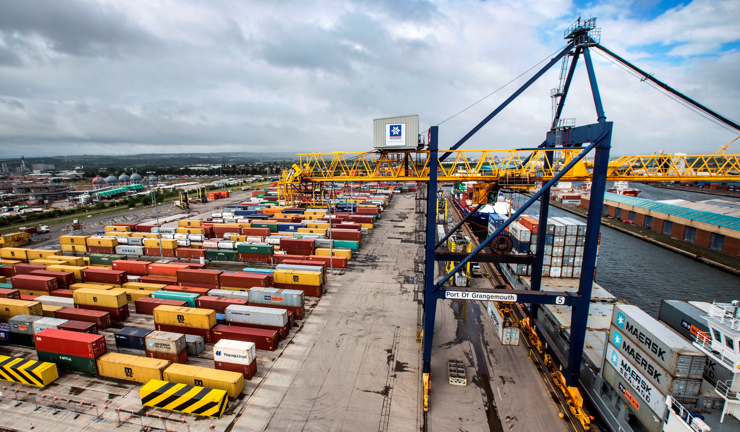 PSP Investments welcomes new investment partners to Forth Ports