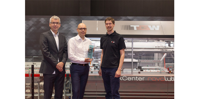 TGW Rovolution wins the 2018 Austrian Robotics Award