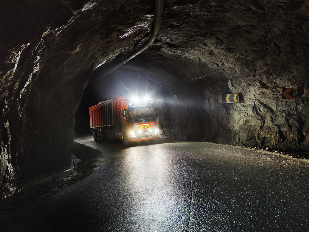 VOLVO TRUCKS PROVIDES AUTONOMOUS TRANSPORT SOLUTION TO BRONNOY KALK AS IN NORWAY