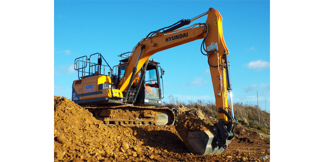 Taylor Lindsey invests in first Hyundai machine from Willowbrook Plant