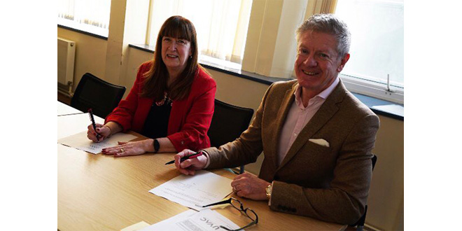 The Supply Chain Academy and Leeds Trinity University sign agreement