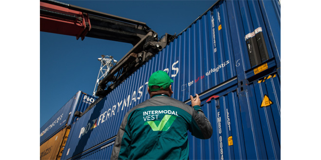 P&O FERRYMASTERS ORDERS 600 NEW BOX CONTAINERS