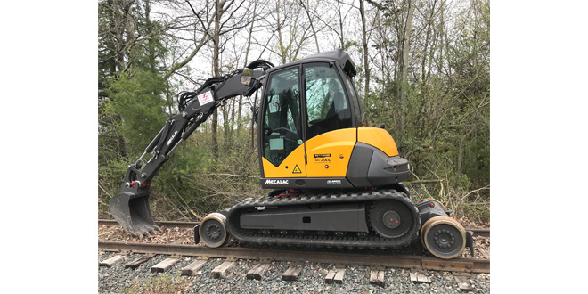Pettibone Partners with Mecalac on 8MCR Rail-Road Excavator