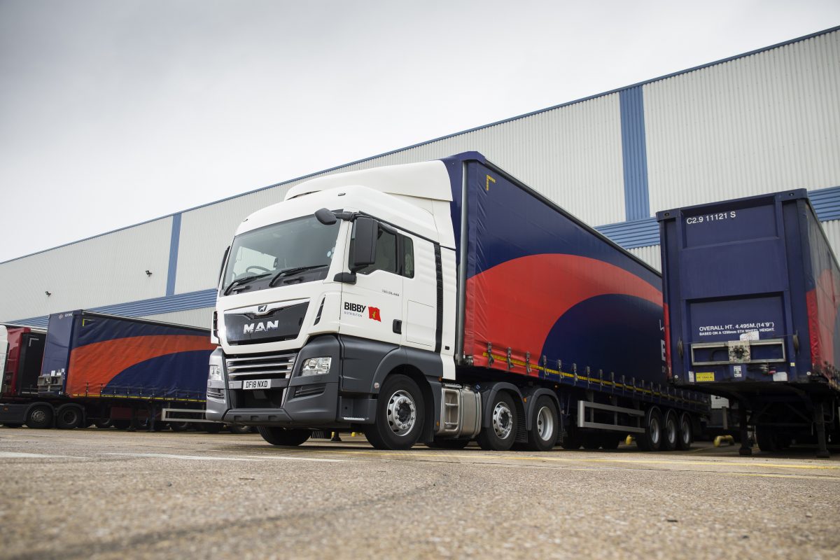 BIBBY DISTRIBUTION RELIABILITY DELIVERS CLEAR SUCCESS FOR AUTOGLASS AND LADDAW