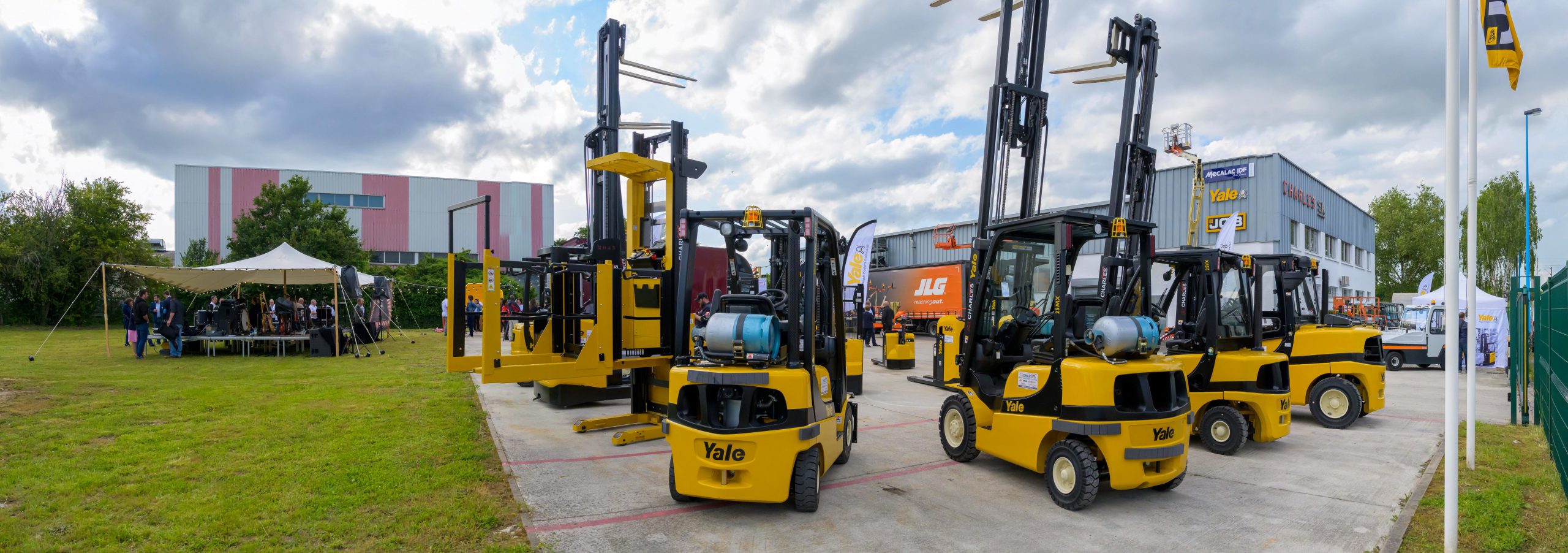 Yale dealer Charles Service hosts grand opening