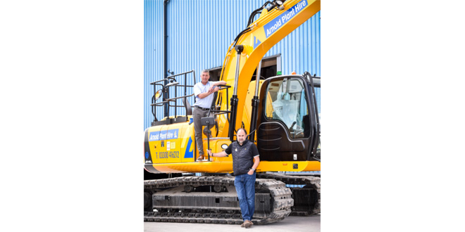 Arnold Plant Hire rental fleet for the waste and recycling sectors continues to grow with JCB