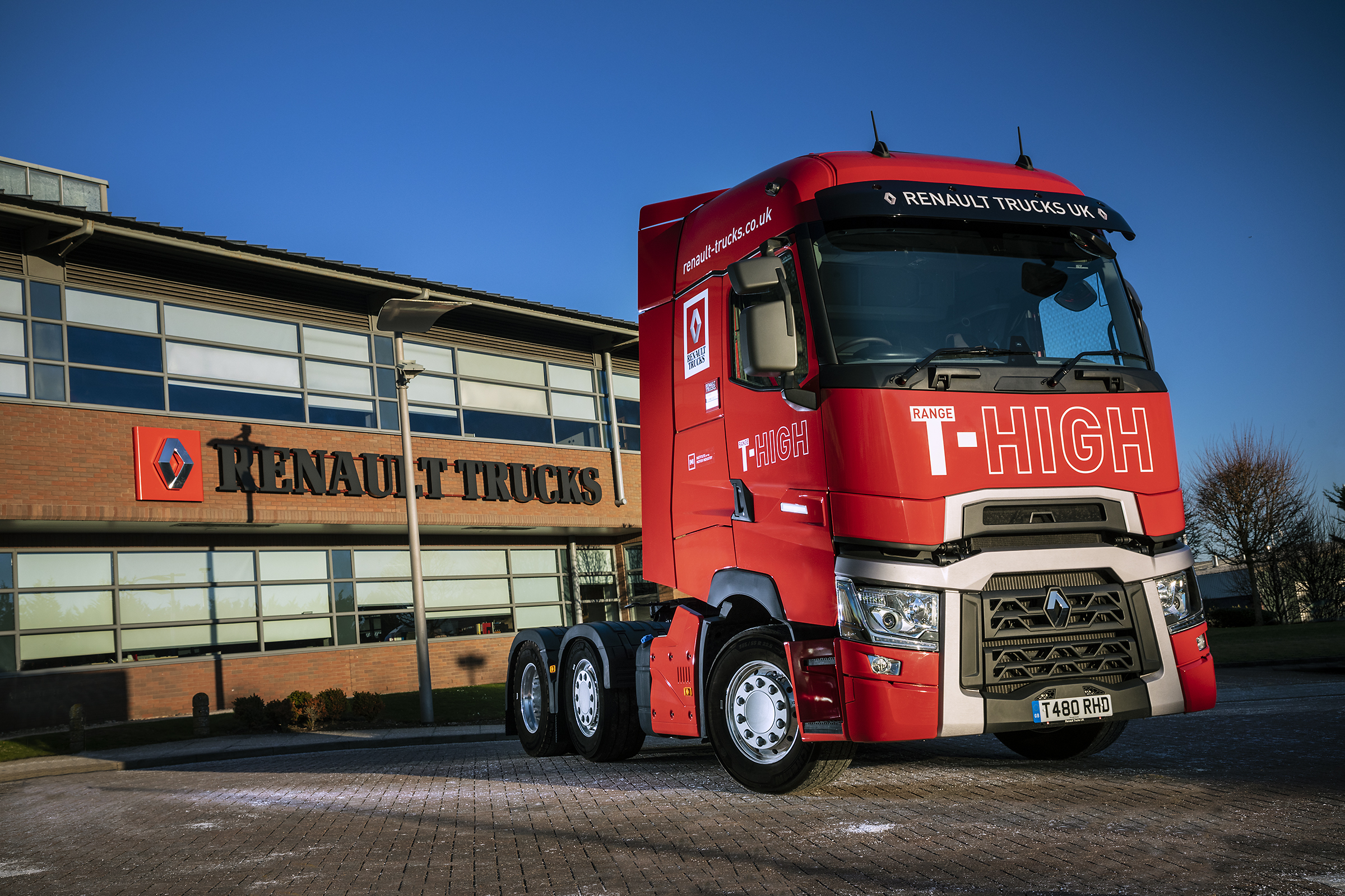 RENAULT TRUCKS TO DOUBLE RANGE T HIGH PRODUCTION