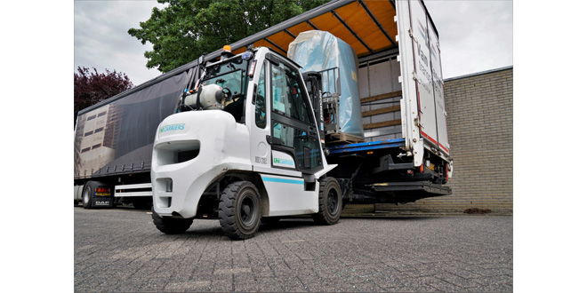 Desch Plantpak partners with UniCarriers and EnerSys to make its internal transport fl