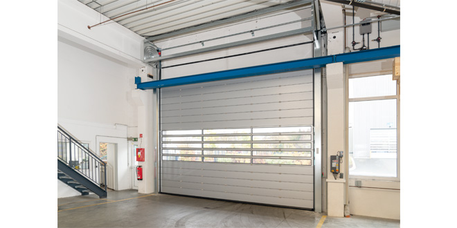 Hörmann UK takes the smart approach to safe and sufficient servicing