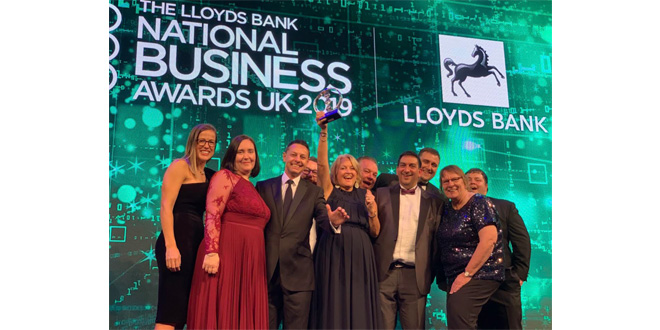 DPD UK wins Customer Experience & Loyalty Award at the 2019 National Business Awards